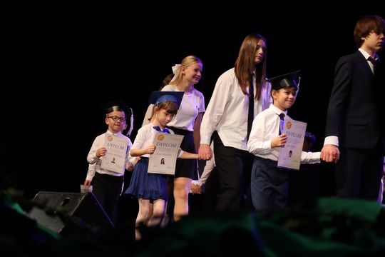 Chełm. Drogi do szczęścia - przedstawienie uczniów szkoły społecznej [GALERIA ZDJĘĆ]