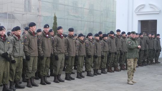 Chełm. Uroczystość z okazji Święta Niepodległości 2024. Msza św. w chełmskiej bazylice [GALERIA ZDJĘĆ]