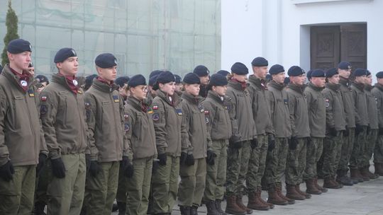 Chełm. Uroczystość z okazji Święta Niepodległości 2024. Msza św. w chełmskiej bazylice [GALERIA ZDJĘĆ]