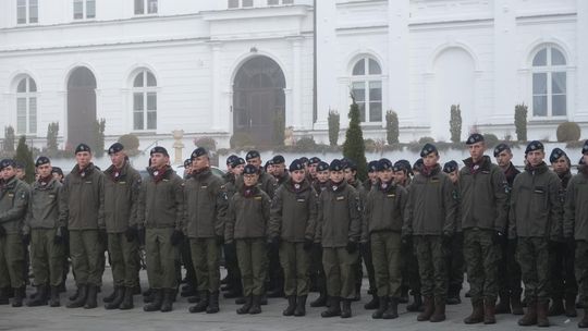 Chełm. Uroczystość z okazji Święta Niepodległości 2024. Msza św. w chełmskiej bazylice [GALERIA ZDJĘĆ]