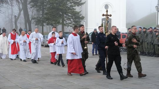Chełm. Uroczystość z okazji Święta Niepodległości 2024. Msza św. w chełmskiej bazylice [GALERIA ZDJĘĆ]
