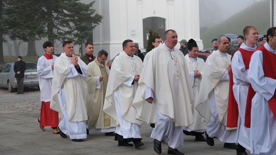 Chełm. Uroczystość z okazji Święta Niepodległości 2024. Msza św. w chełmskiej bazylice [GALERIA ZDJĘĆ]