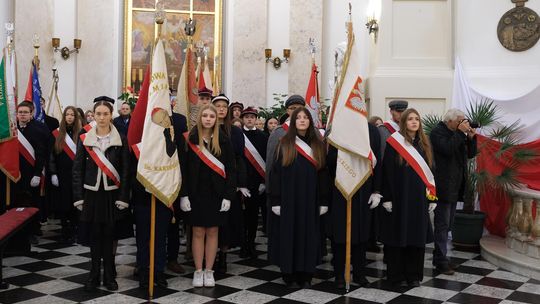 Chełm. Uroczystość z okazji Święta Niepodległości 2024. Msza św. w chełmskiej bazylice [GALERIA ZDJĘĆ]