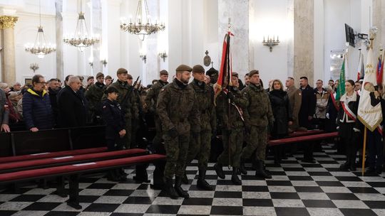 Chełm. Uroczystość z okazji Święta Niepodległości 2024. Msza św. w chełmskiej bazylice [GALERIA ZDJĘĆ]