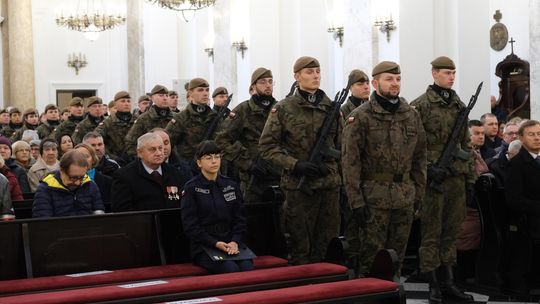 Chełm. Uroczystość z okazji Święta Niepodległości 2024. Msza św. w chełmskiej bazylice [GALERIA ZDJĘĆ]