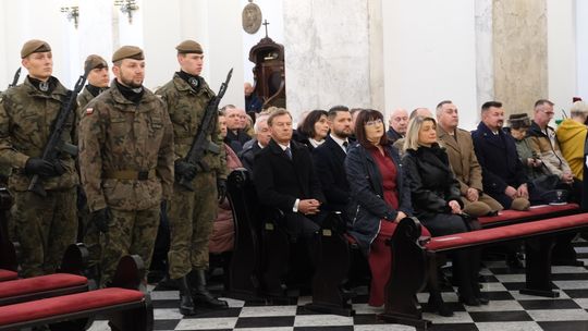 Chełm. Uroczystość z okazji Święta Niepodległości 2024. Msza św. w chełmskiej bazylice [GALERIA ZDJĘĆ]