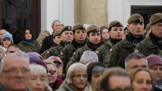 Chełm. Uroczystość z okazji Święta Niepodległości 2024. Msza św. w chełmskiej bazylice [GALERIA ZDJĘĆ]
