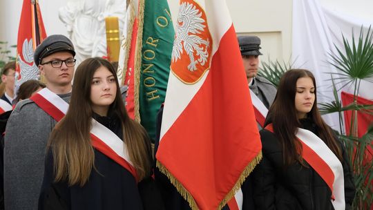 Chełm. Uroczystość z okazji Święta Niepodległości 2024. Msza św. w chełmskiej bazylice [GALERIA ZDJĘĆ]