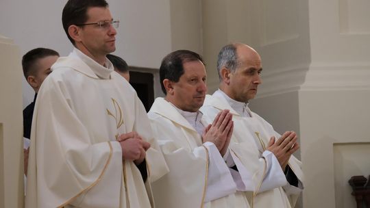 Chełm. Uroczystość z okazji Święta Niepodległości 2024. Msza św. w chełmskiej bazylice [GALERIA ZDJĘĆ]