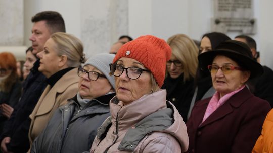 Chełm. Uroczystość z okazji Święta Niepodległości 2024. Msza św. w chełmskiej bazylice [GALERIA ZDJĘĆ]