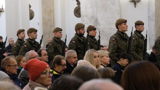 Chełm. Uroczystość z okazji Święta Niepodległości 2024. Msza św. w chełmskiej bazylice [GALERIA ZDJĘĆ]