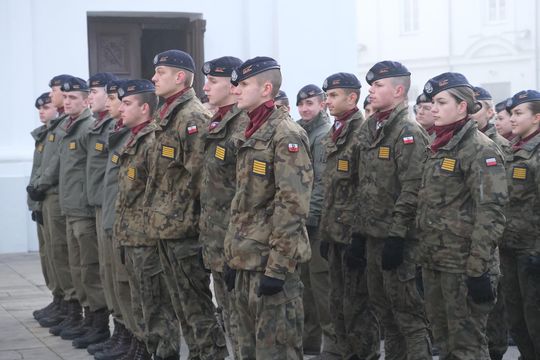 Chełm. Uroczystość z okazji Święta Niepodległości 2024. Msza św. w chełmskiej bazylice [GALERIA ZDJĘĆ]