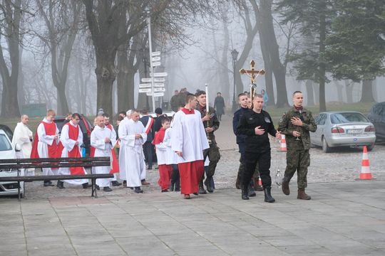 Chełm. Uroczystość z okazji Święta Niepodległości 2024. Msza św. w chełmskiej bazylice [GALERIA ZDJĘĆ]
