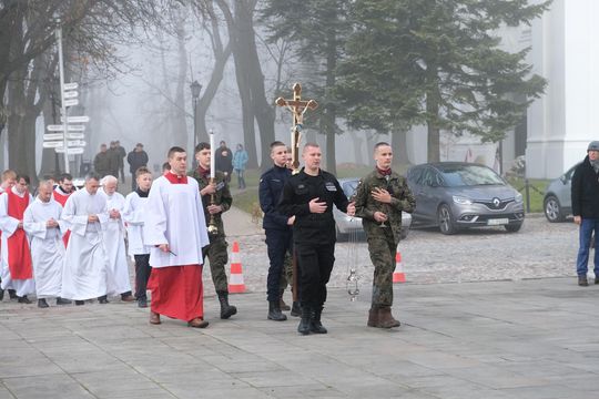 Chełm. Uroczystość z okazji Święta Niepodległości 2024. Msza św. w chełmskiej bazylice [GALERIA ZDJĘĆ]