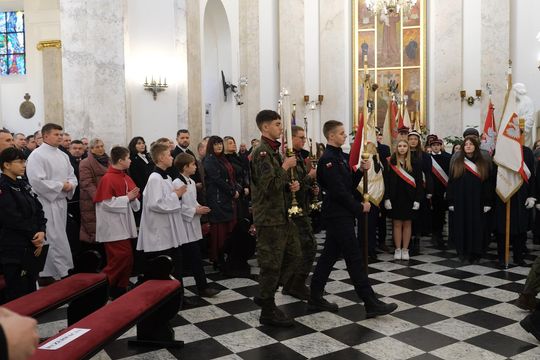 Chełm. Uroczystość z okazji Święta Niepodległości 2024. Msza św. w chełmskiej bazylice [GALERIA ZDJĘĆ]