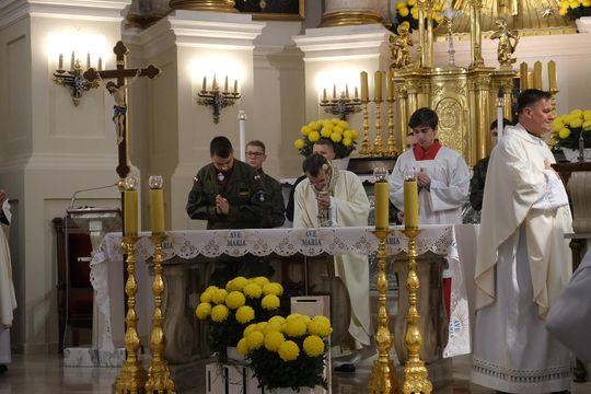 Chełm. Uroczystość z okazji Święta Niepodległości 2024. Msza św. w chełmskiej bazylice [GALERIA ZDJĘĆ]