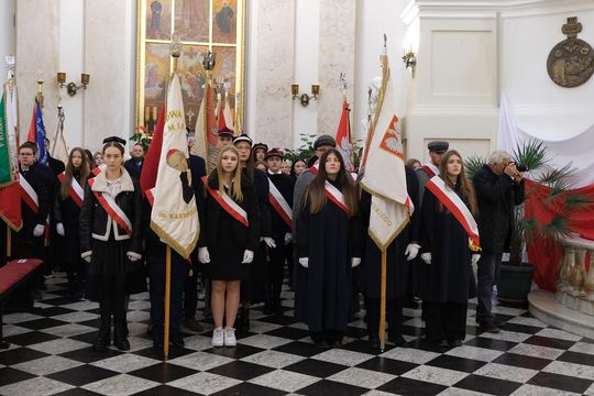 Chełm. Uroczystość z okazji Święta Niepodległości 2024. Msza św. w chełmskiej bazylice [GALERIA ZDJĘĆ]