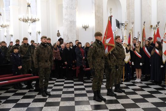 Chełm. Uroczystość z okazji Święta Niepodległości 2024. Msza św. w chełmskiej bazylice [GALERIA ZDJĘĆ]