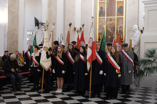 Chełm. Uroczystość z okazji Święta Niepodległości 2024. Msza św. w chełmskiej bazylice [GALERIA ZDJĘĆ]