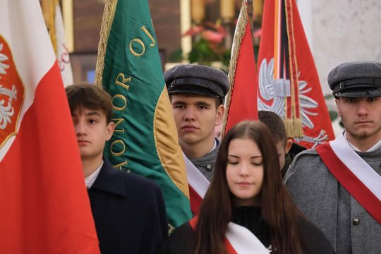 Chełm. Uroczystość z okazji Święta Niepodległości 2024. Msza św. w chełmskiej bazylice [GALERIA ZDJĘĆ]