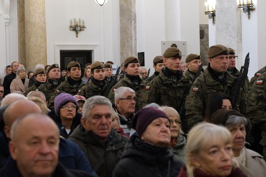 Chełm. Uroczystość z okazji Święta Niepodległości 2024. Msza św. w chełmskiej bazylice [GALERIA ZDJĘĆ]