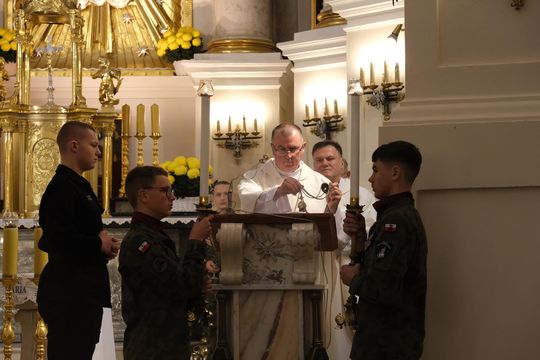 Chełm. Uroczystość z okazji Święta Niepodległości 2024. Msza św. w chełmskiej bazylice [GALERIA ZDJĘĆ]