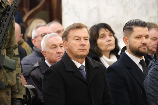 Chełm. Uroczystość z okazji Święta Niepodległości 2024. Msza św. w chełmskiej bazylice [GALERIA ZDJĘĆ]