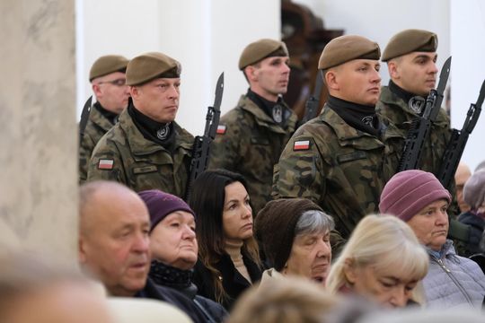 Chełm. Uroczystość z okazji Święta Niepodległości 2024. Msza św. w chełmskiej bazylice [GALERIA ZDJĘĆ]