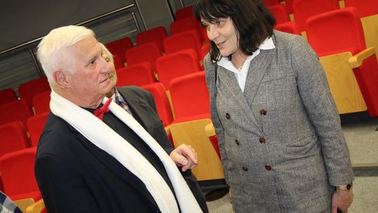 Chełmska Biblioteka Publiczna świętowała Dzień Seniora [GALERIA ZDJĘĆ]