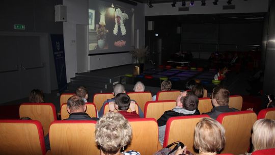 Chełmska Biblioteka Publiczna świętowała Dzień Seniora [GALERIA ZDJĘĆ]