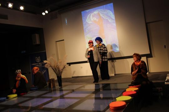 Chełmska Biblioteka Publiczna świętowała Dzień Seniora [GALERIA ZDJĘĆ]