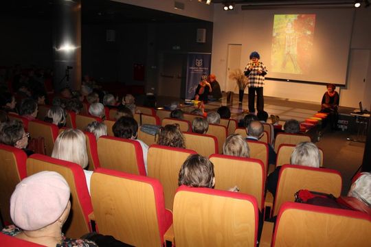 Chełmska Biblioteka Publiczna świętowała Dzień Seniora [GALERIA ZDJĘĆ]