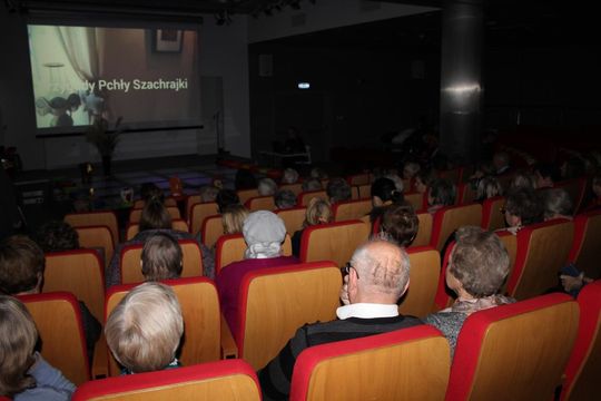 Chełmska Biblioteka Publiczna świętowała Dzień Seniora [GALERIA ZDJĘĆ]