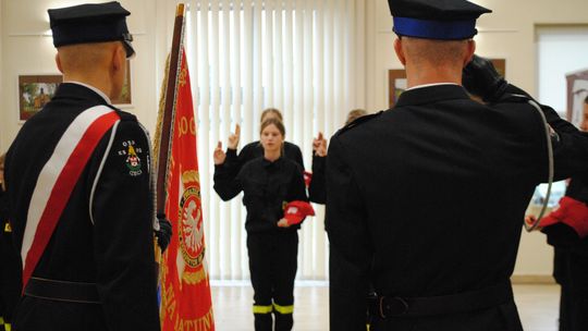 Gm. Izbica. Ślubowanie Młodzieżowej Drużyny Pożarniczej OSP Izbica [GALERIA ZDJĘĆ]