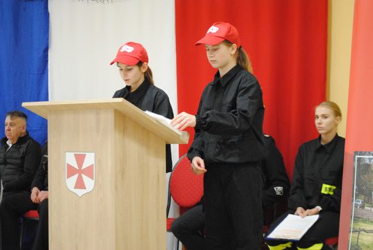 Gm. Izbica. Ślubowanie Młodzieżowej Drużyny Pożarniczej OSP Izbica [GALERIA ZDJĘĆ]