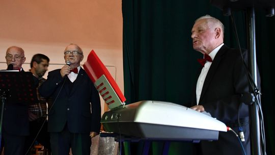 Krasnystaw. Świętowali Dzień Seniora [GALERIA ZDJĘĆ]