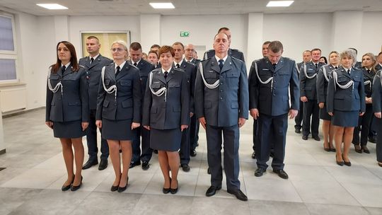 Wyższe stopnie służbowe oraz odznaczenia dla funkcjonariuszy Zakładu Karnego w Chełmie [GALERIA ZDJĘĆ]