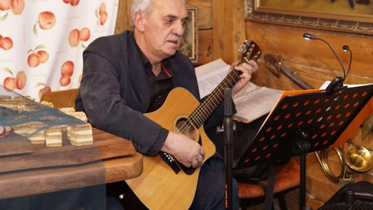 Pierwsze spotkanie w Wiejskim Salonie Poezji w Wólce Tarnowskiej [GALERIA ZDJĘĆ]