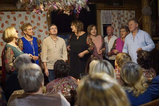 Pierwsze spotkanie w Wiejskim Salonie Poezji w Wólce Tarnowskiej [GALERIA ZDJĘĆ]