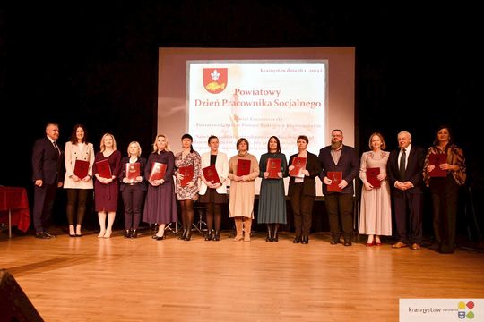 Pow. krasnostawski. Dzień Pracownika Socjalnego [GALERIA ZDJĘĆ]