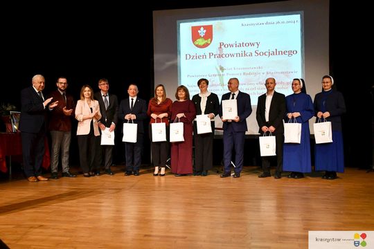 Pow. krasnostawski. Dzień Pracownika Socjalnego [GALERIA ZDJĘĆ]