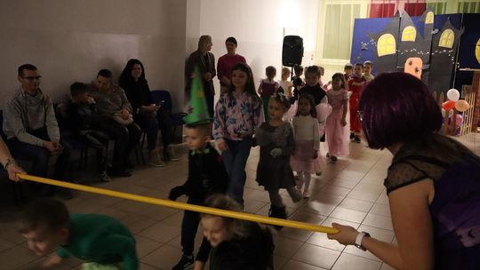 Magiczny Bal Andrzejkowy w Szkole Podstawowej nr 8 w Chełmie [GALERIA ZDJĘĆ]