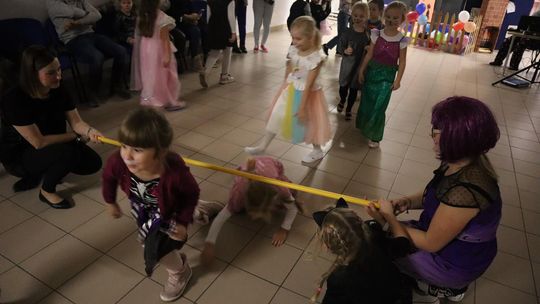 Magiczny Bal Andrzejkowy w Szkole Podstawowej nr 8 w Chełmie [GALERIA ZDJĘĆ]