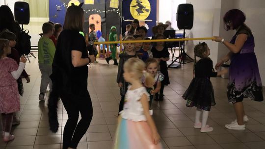 Magiczny Bal Andrzejkowy w Szkole Podstawowej nr 8 w Chełmie [GALERIA ZDJĘĆ]