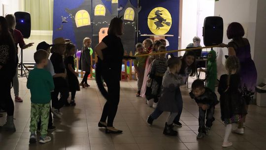 Magiczny Bal Andrzejkowy w Szkole Podstawowej nr 8 w Chełmie [GALERIA ZDJĘĆ]