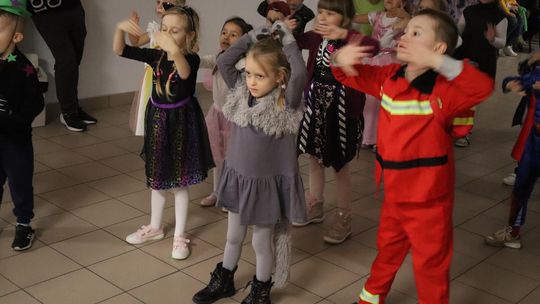Magiczny Bal Andrzejkowy w Szkole Podstawowej nr 8 w Chełmie [GALERIA ZDJĘĆ]