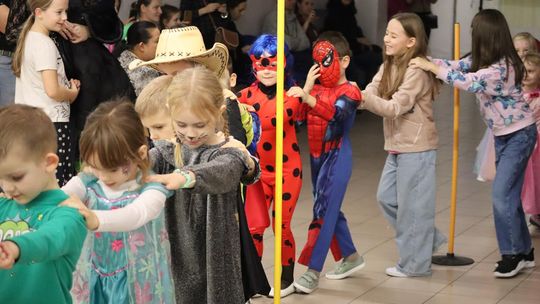 Magiczny Bal Andrzejkowy w Szkole Podstawowej nr 8 w Chełmie [GALERIA ZDJĘĆ]