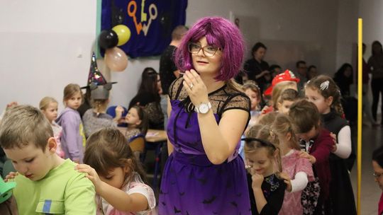 Magiczny Bal Andrzejkowy w Szkole Podstawowej nr 8 w Chełmie [GALERIA ZDJĘĆ]