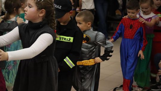 Magiczny Bal Andrzejkowy w Szkole Podstawowej nr 8 w Chełmie [GALERIA ZDJĘĆ]