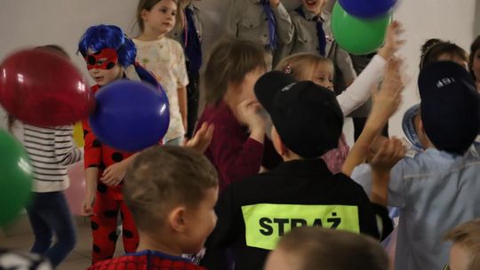 Magiczny Bal Andrzejkowy w Szkole Podstawowej nr 8 w Chełmie [GALERIA ZDJĘĆ]